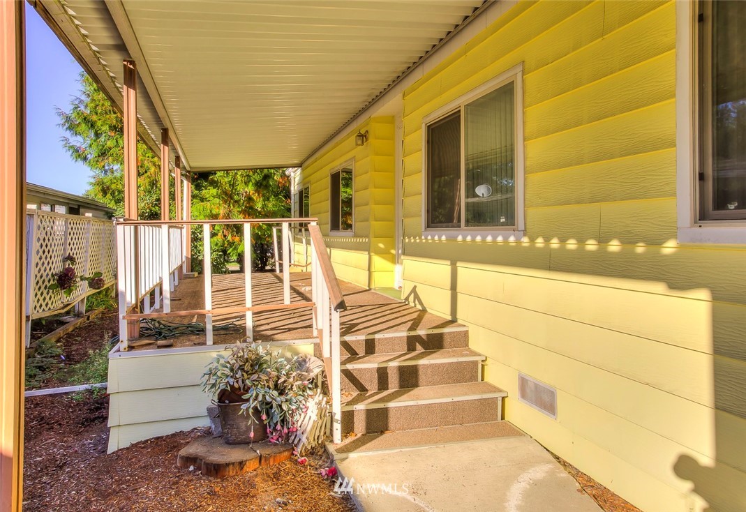 1031 Park Circle Bothell, WA 98021 - Photo 20 of 25