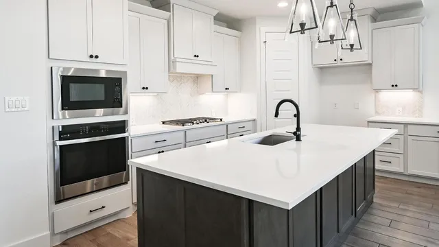 $724,000 | 111 Brewer Street, Kyle, TX 78640