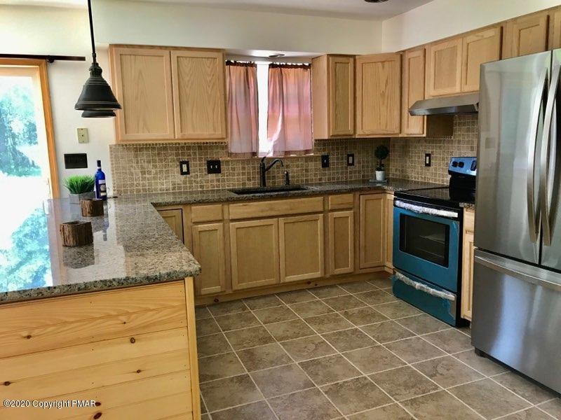 2108 Estates Drive Blakeslee, PA 18610 - Photo 3 of 21 new kitchen