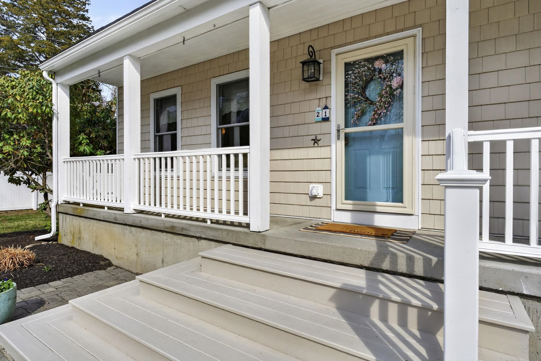 21 Hedman Avenue Hampton, NH 03842 - Photo 4 of 60