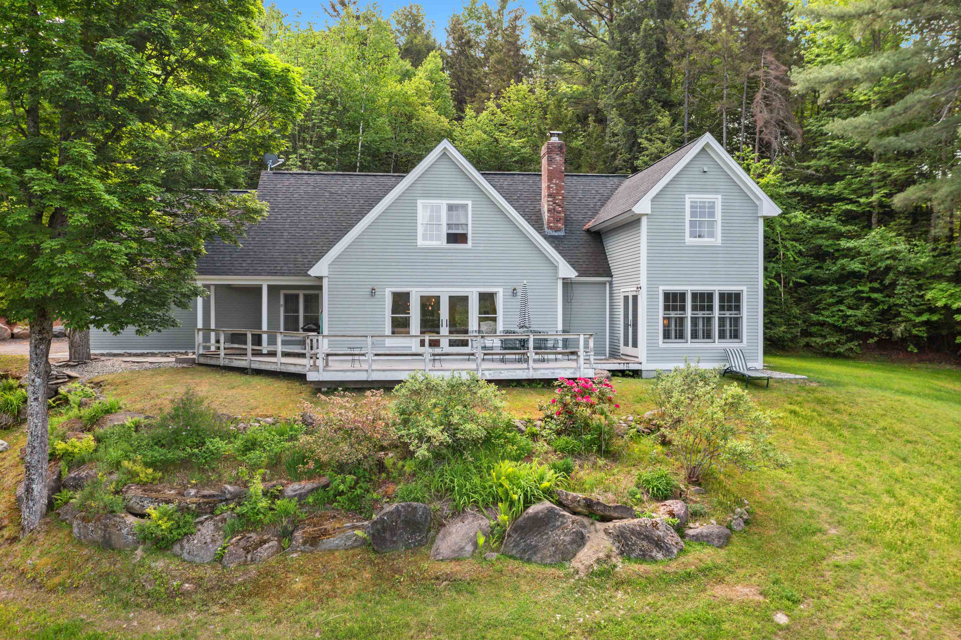 372 Old Farm Road Stowe, VT 05672 - Photo 2 of 40