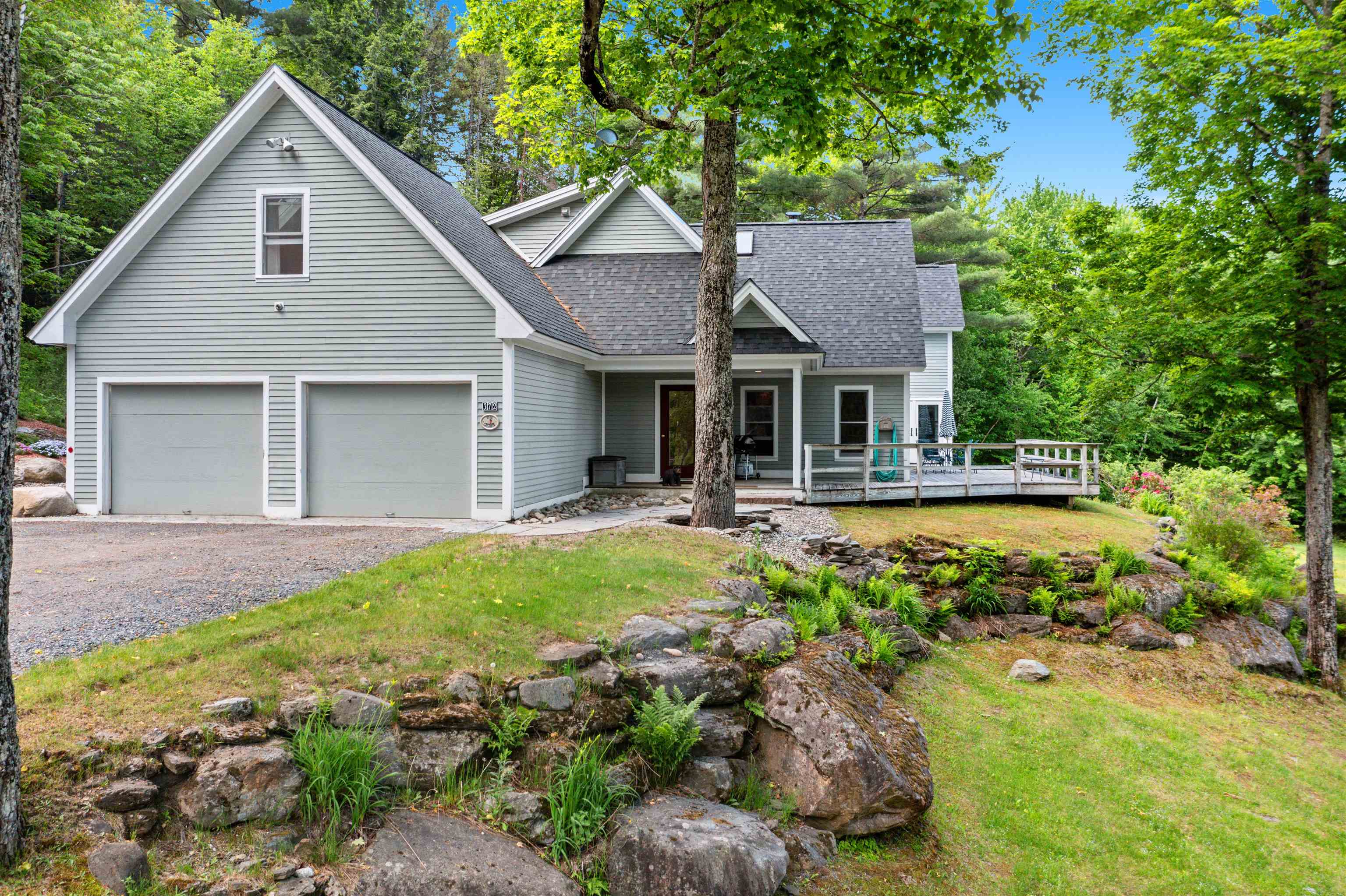 372 Old Farm Road Stowe, VT 05672 - Photo 3 of 40