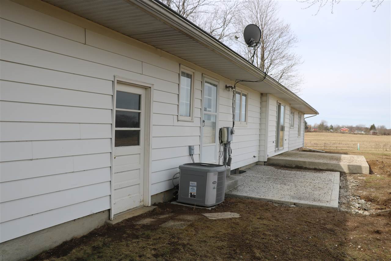 5930 West Ferguson Road Fort Wayne, IN 46809 - Photo 11 of 24