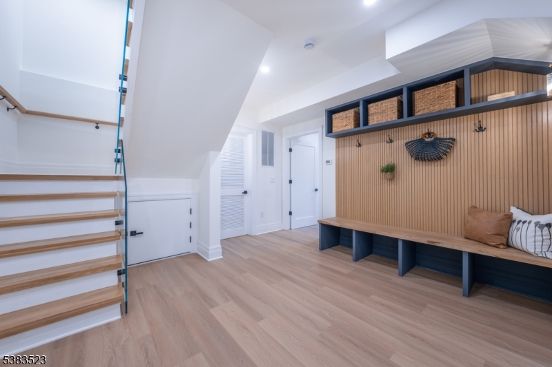 12 Coniston Road Short Hills, NJ 07078 - Photo 38 of 48