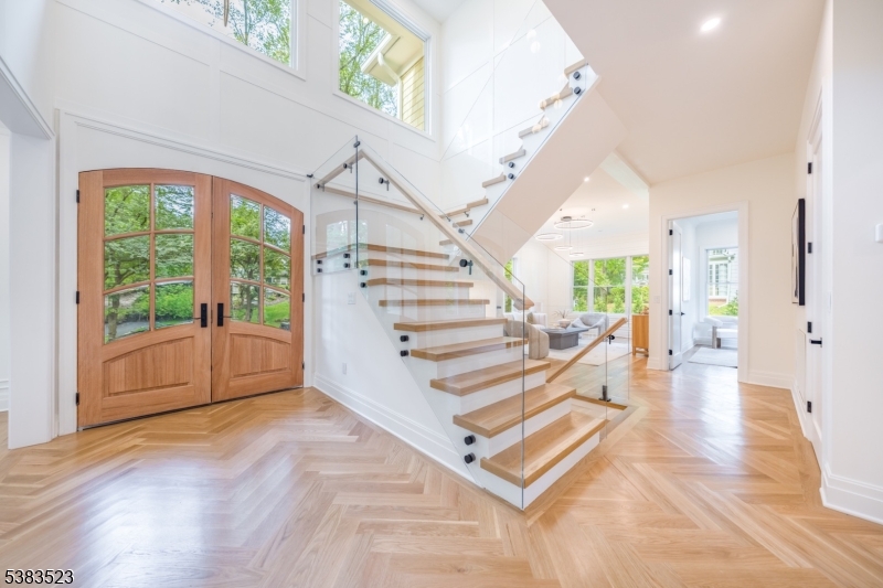 12 Coniston Road Short Hills, NJ 07078 - Photo 4 of 48