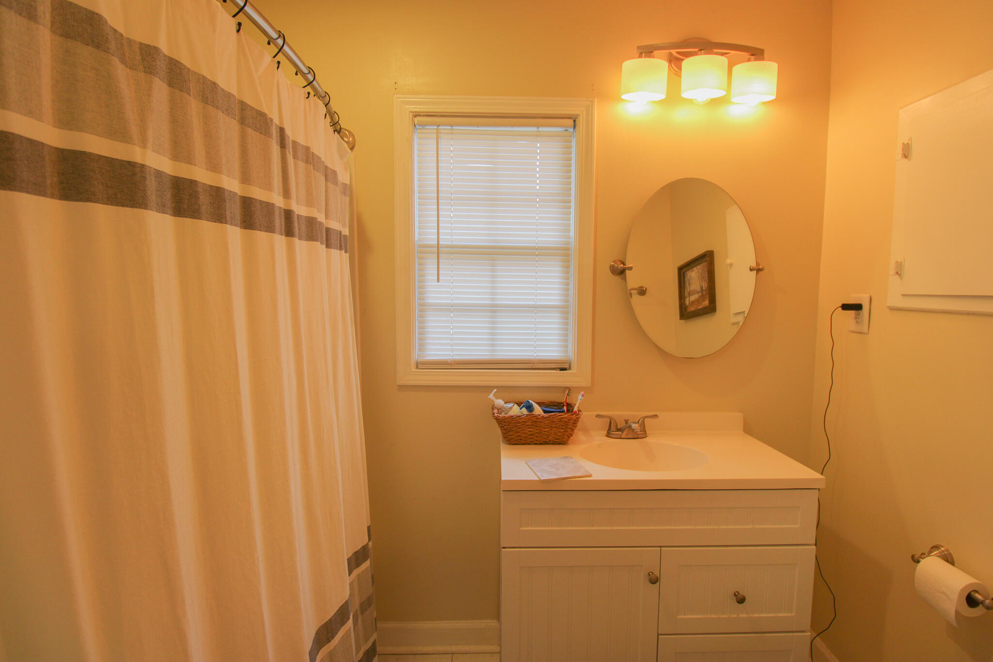 1709 Mulmar Street Charleston, SC 29407 - Photo 19 of 33 A629418C-1514-4C9C-8E9A-61622CA653EA