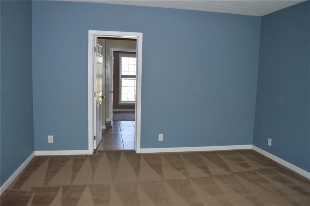 360 Turkeyfoot Road Venetia, PA 15367 - Photo 13 of 22 Full master bath all the way back to the walk in closet.