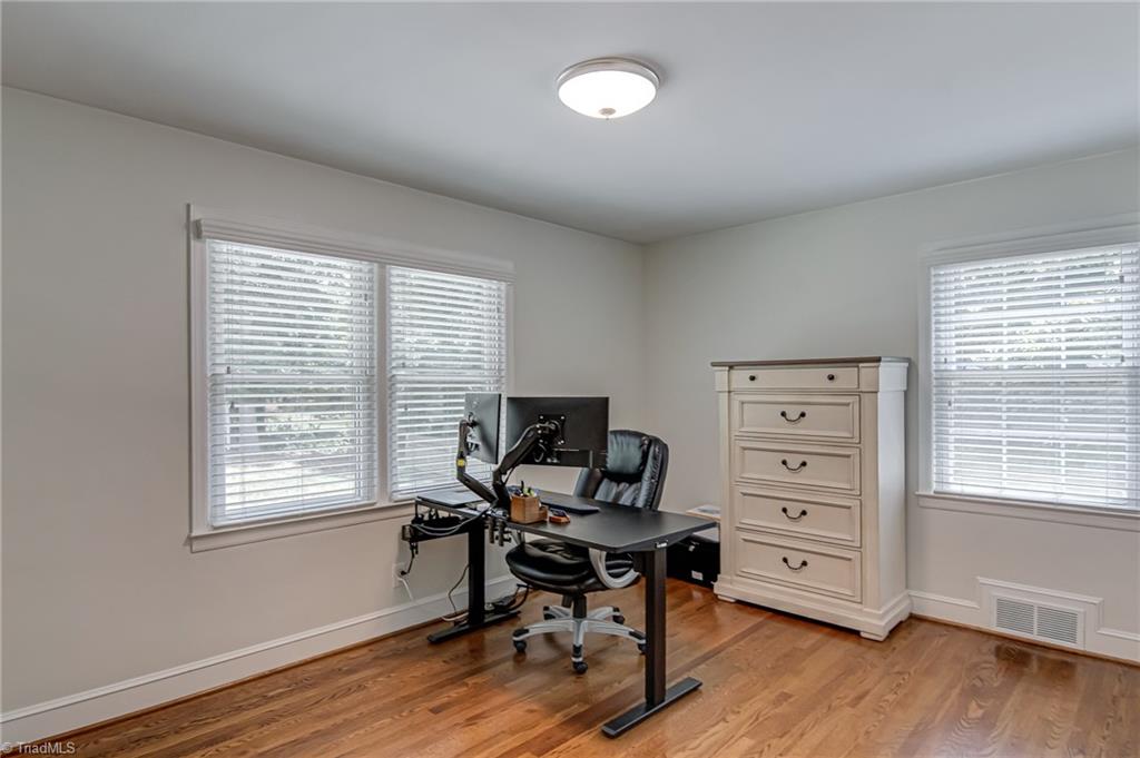 713 Friar Tuck Road Winston-Salem, NC 27104 - Photo 24 of 43