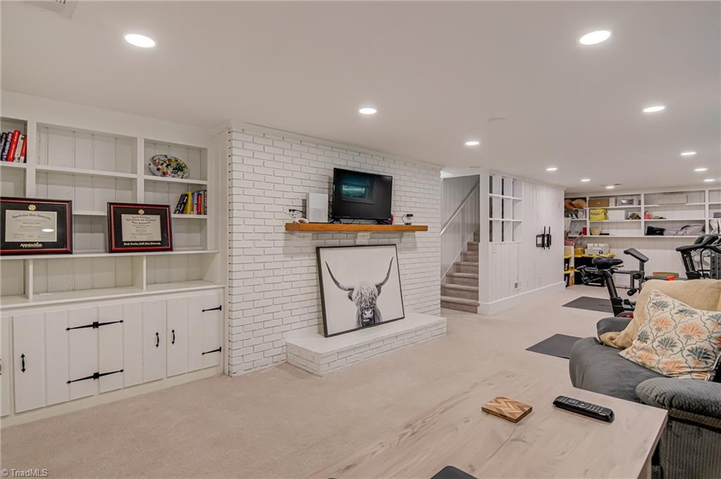 713 Friar Tuck Road Winston-Salem, NC 27104 - Photo 25 of 43