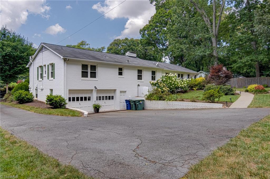 713 Friar Tuck Road Winston-Salem, NC 27104 - Photo 32 of 43