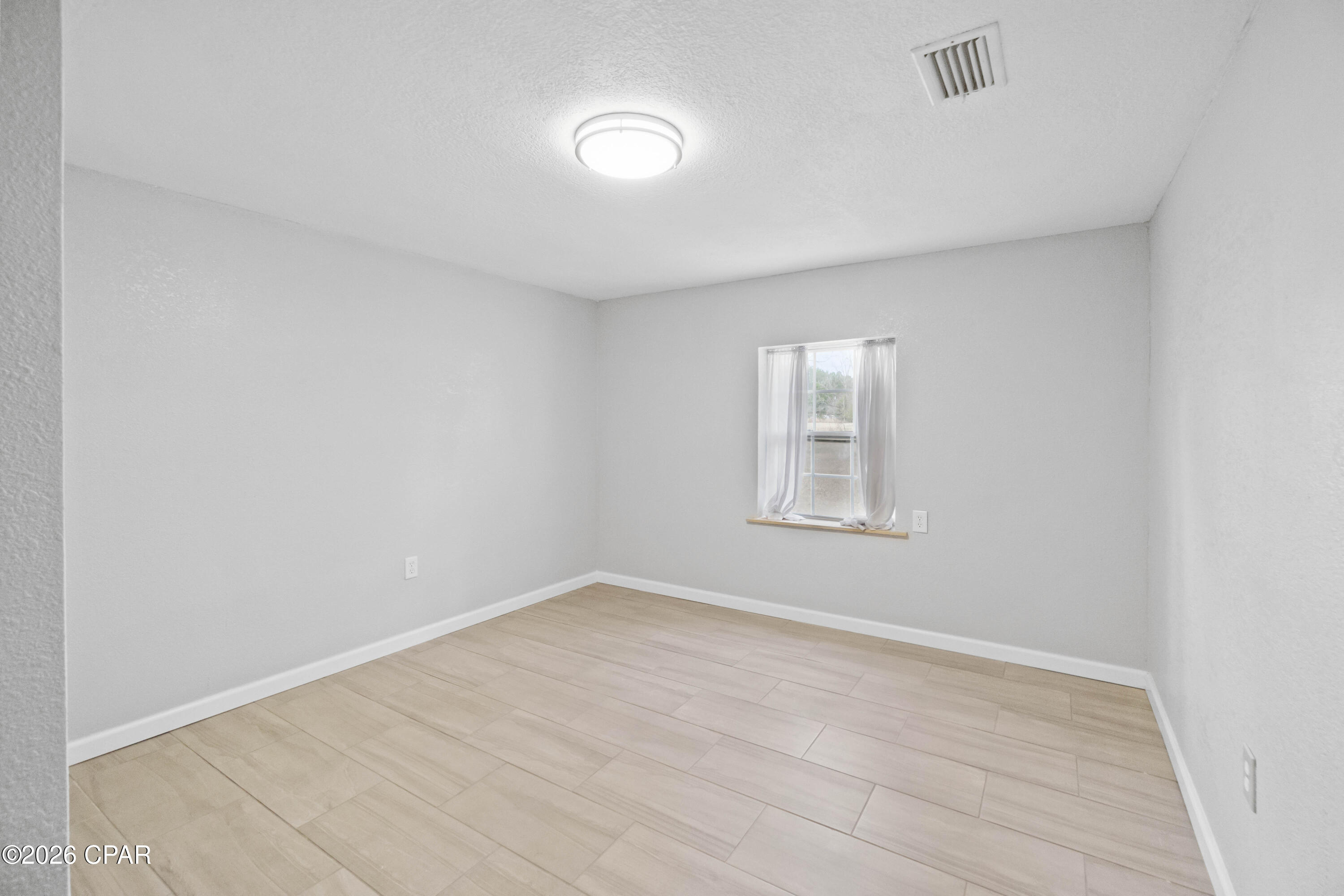 470 2nd Street Chipley, FL 32428 - Photo 15 of 32