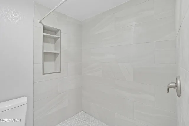 $189,999 | 470 2nd Street, Chipley, FL 32428