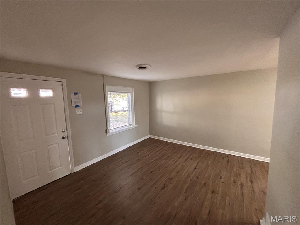 6637 Torlina Drive Berkeley, MO 63134 - Photo 9 of 30