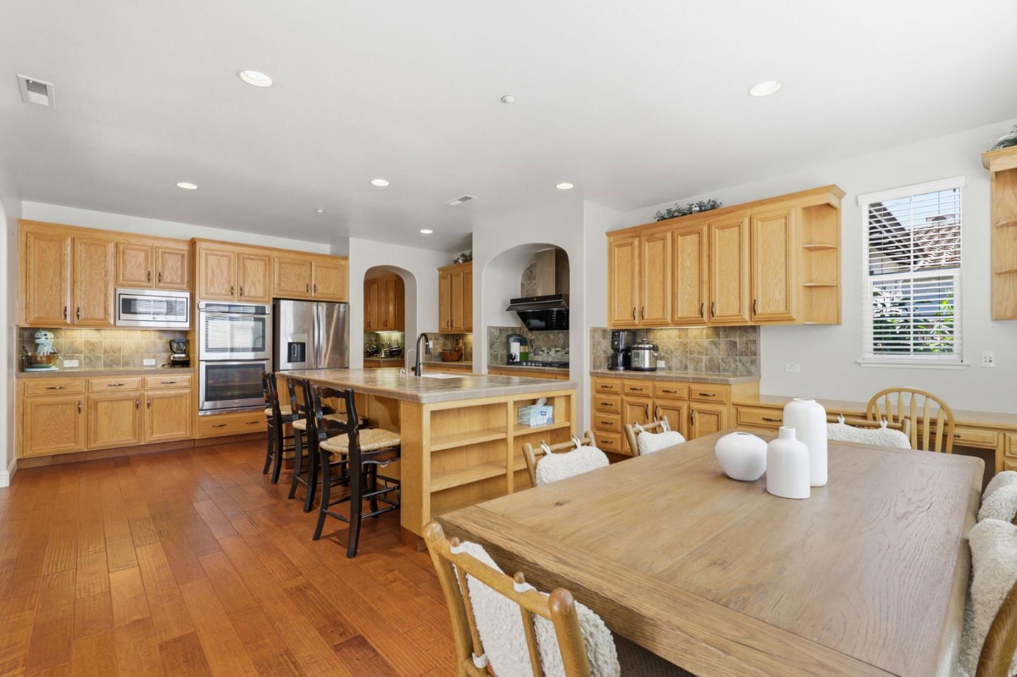 7121 Eagle Ridge Drive Gilroy, CA 95020 - Photo 13 of 59