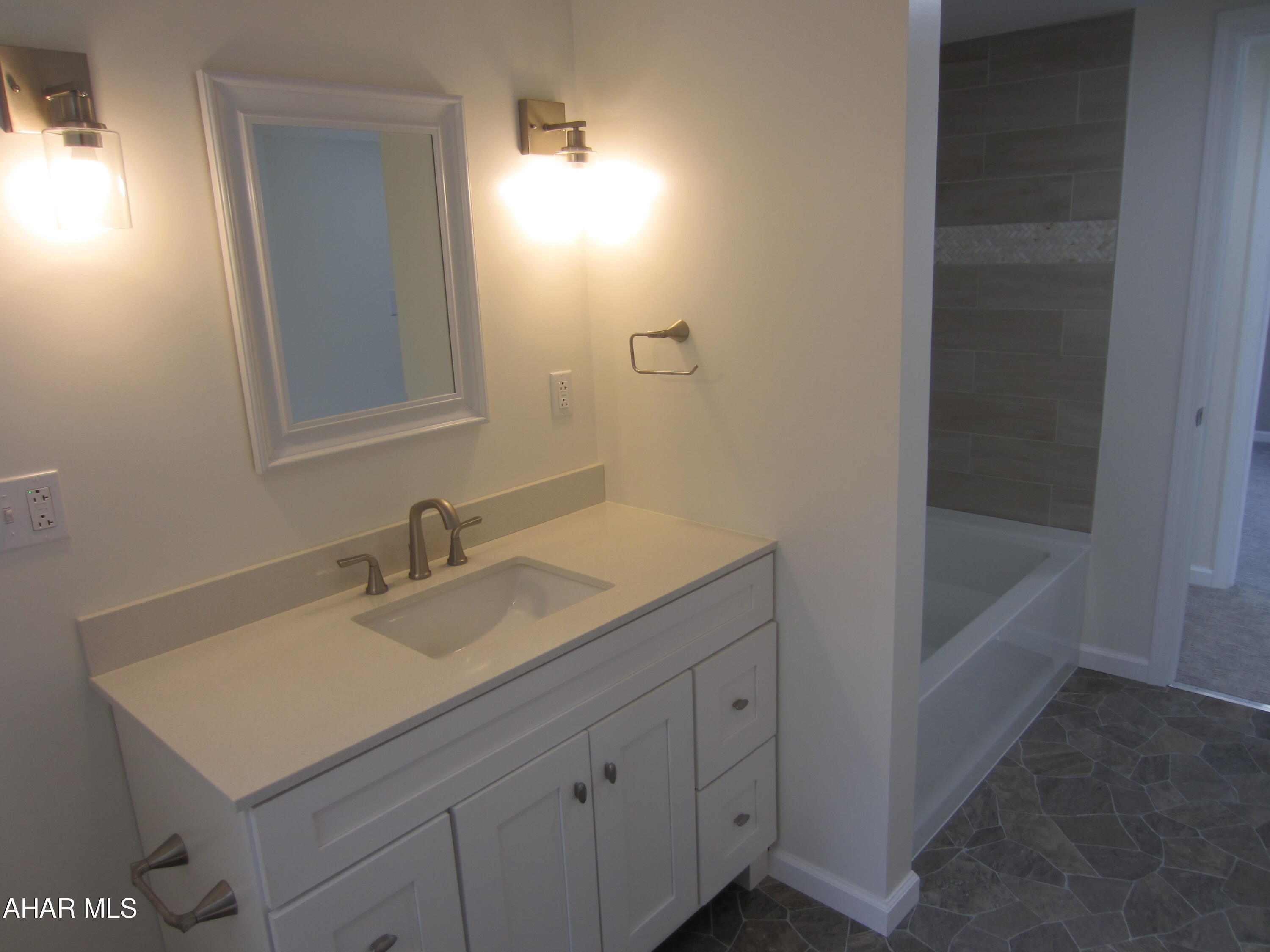 520 Maple Street Roaring Spring, PA 16673 - Photo 21 of 34 Gallery Image 21