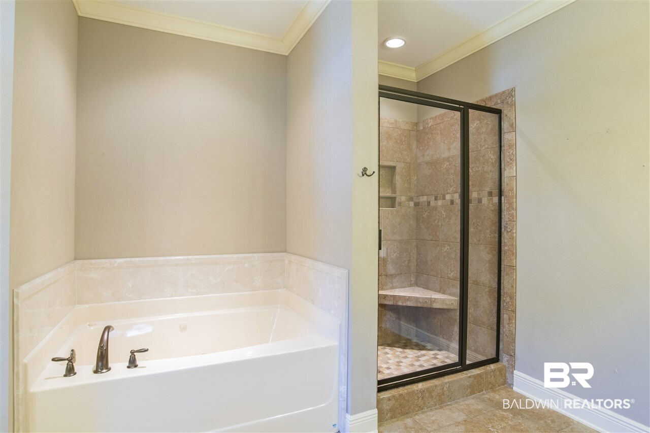 7099 Cloverleaf Landing Road Bay Minette, AL 36507 - Photo 15 of 28 Master bathroom
