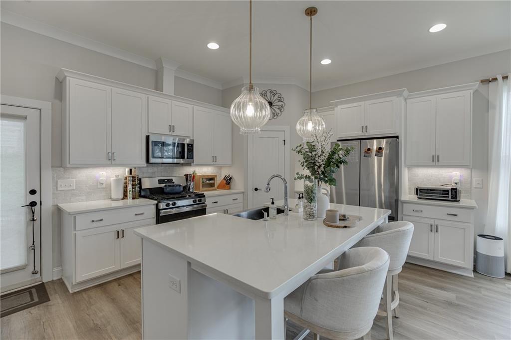 3546 Sandy Woods Lane Stone Mountain, GA 30083 - Photo 14 of 44