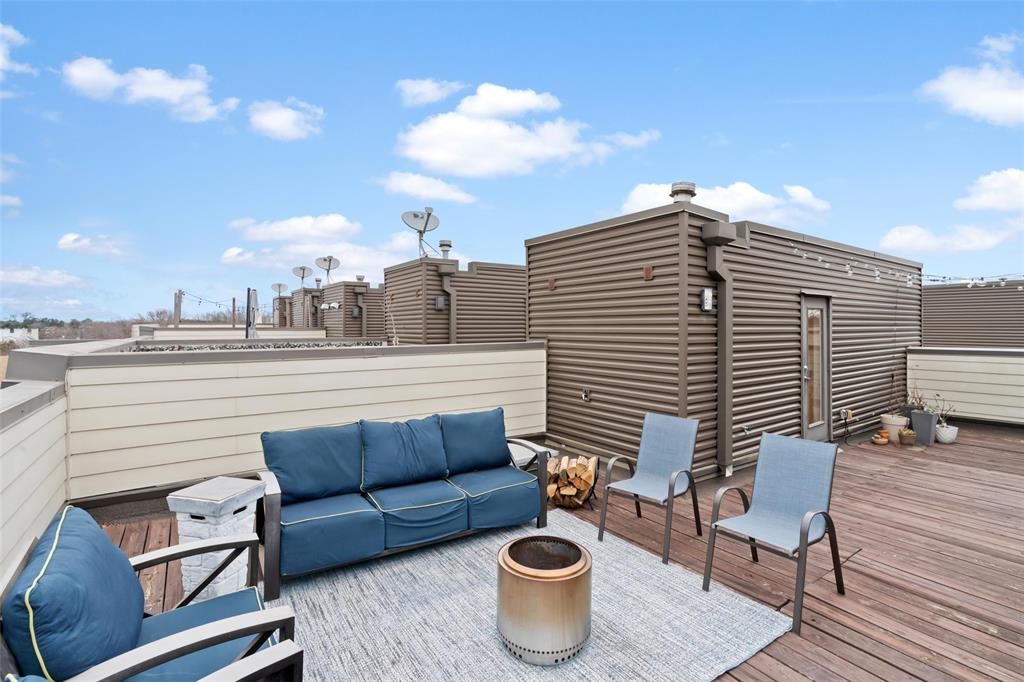 4111 Newton Avenue, Unit 2 Dallas, TX 75219 - Photo 23 of 26 Rooftop entertaining space - which can also be turfed