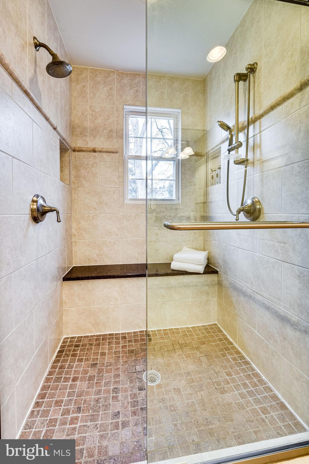 8002 Falstaff Road McLean, VA 22102 - Photo 20 of 74 Gallery Image 20