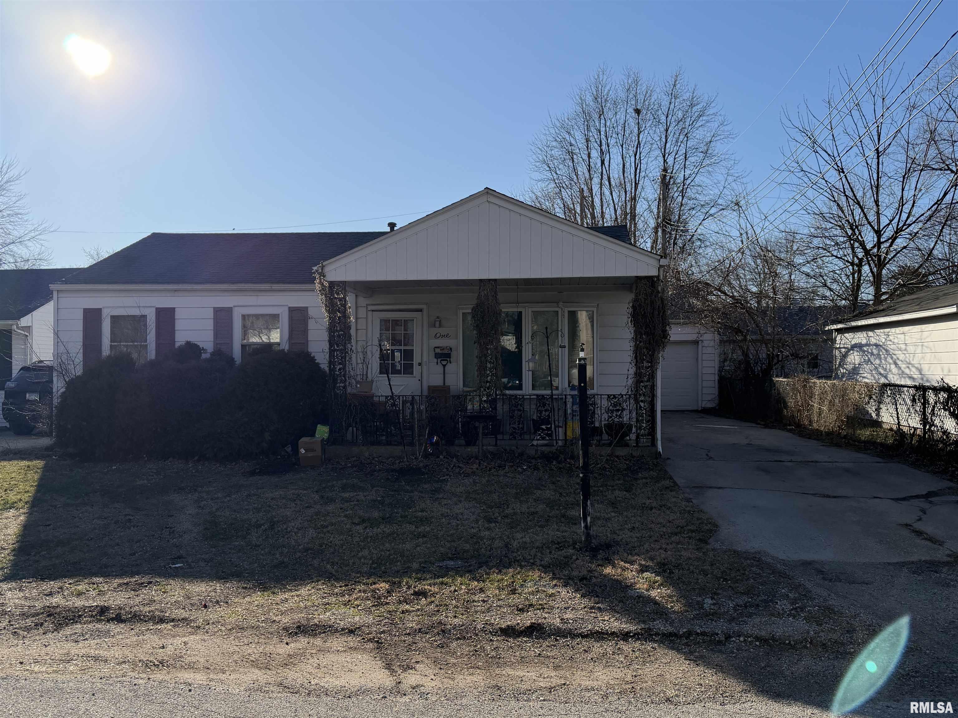 1 Prairie Ln Court Springfield, IL 62704 - Photo 1 of 2 Gallery Image 1