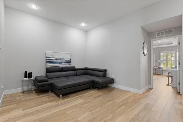 $2,800 | 1461 Ridge Terrace, Tarpon Springs, FL 34689