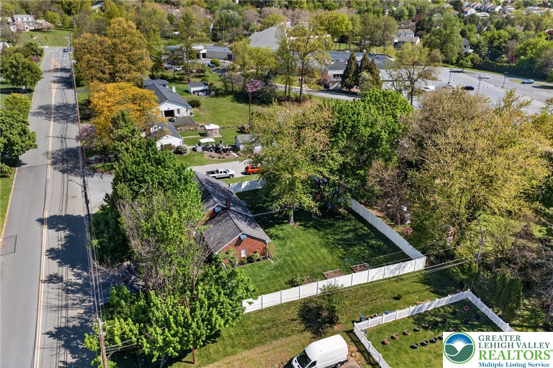 1445 Springhouse Road Allentown, PA 18104 - Photo 16 of 62