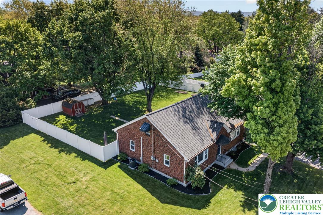 1445 Springhouse Road Allentown, PA 18104 - Photo 17 of 62