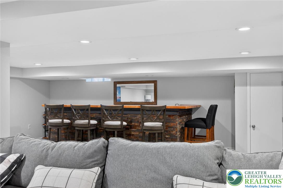 1445 Springhouse Road Allentown, PA 18104 - Photo 51 of 62
