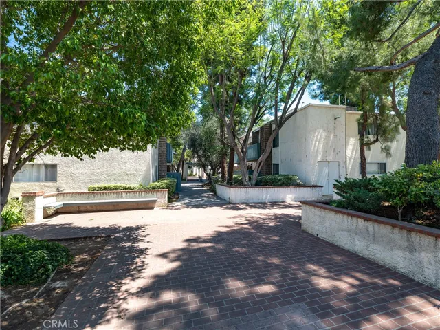 a view of a back yard of the house