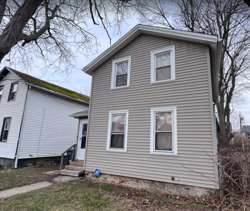 13 Straub Street Rochester, NY 14613 - Photo 1 of 1