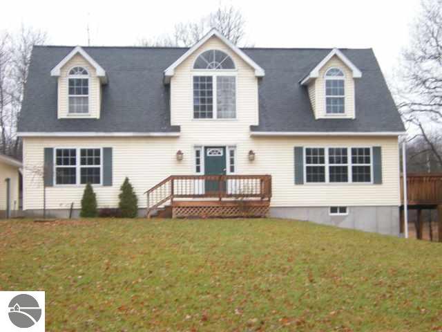 10671 No 19 Road Buckley, MI 49620 - Photo 2 of 22 1732534-1.JPG