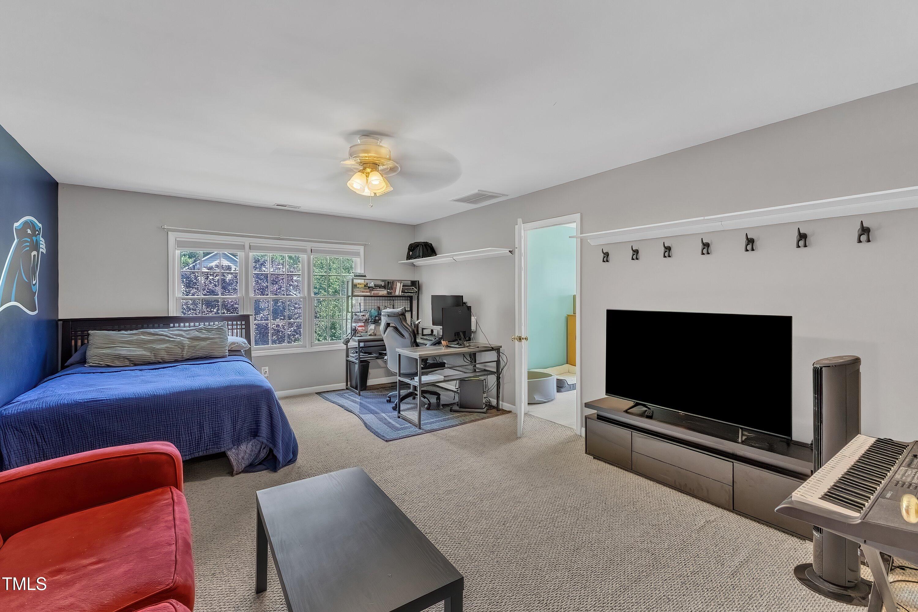 13201 Townfield Drive Raleigh, NC 27614 - Photo 19 of 31 40-13201-Townfield-49