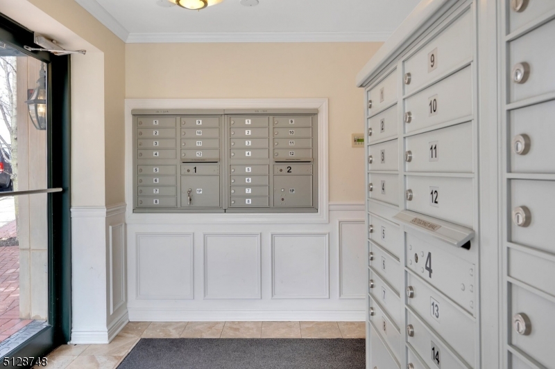 7 Prospect Street, Unit 303 Morristown, NJ 07960 - Photo 5 of 22