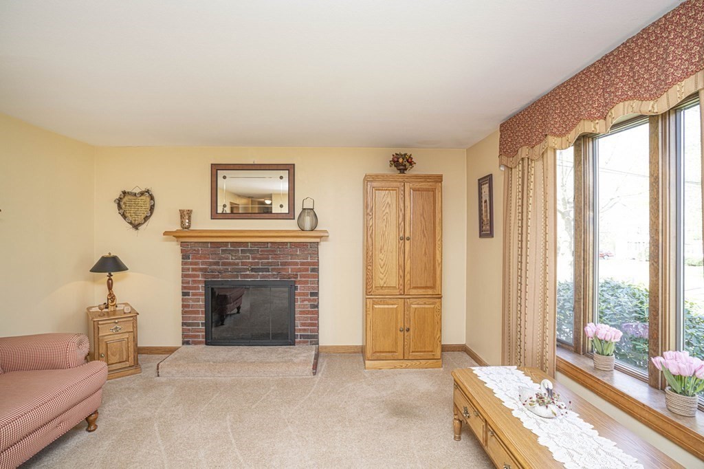 40 College Road Bridgewater, MA 02324 - Photo 11 of 42 Gallery Image 11