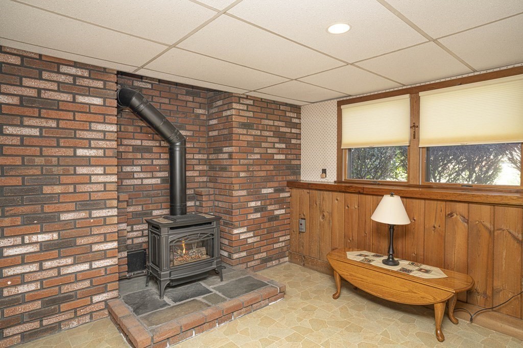 40 College Road Bridgewater, MA 02324 - Photo 23 of 42 Gallery Image 23