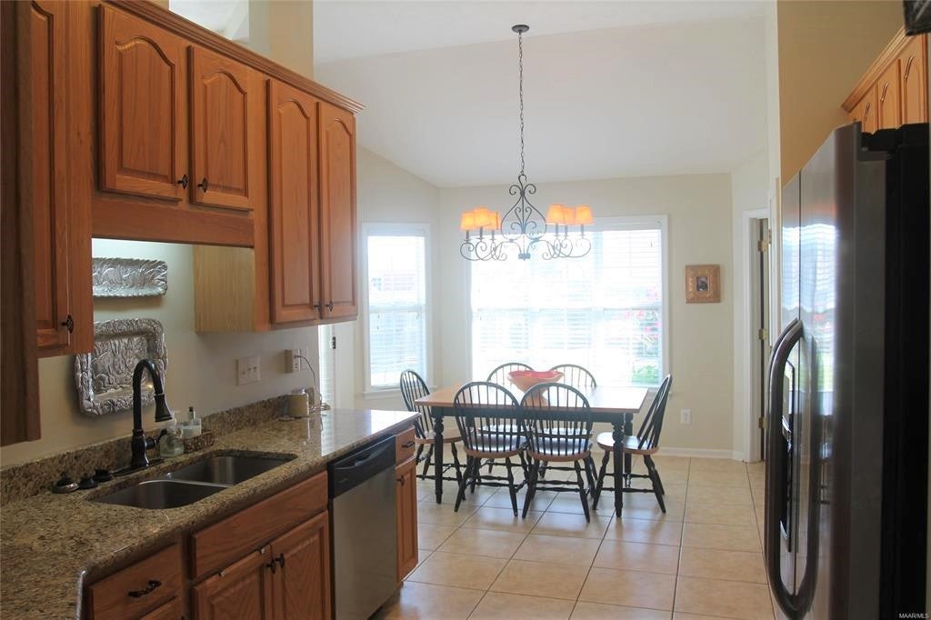 7325 Heathermoore Loop Montgomery, AL 36117 - Photo 7 of 23 Gallery Image 7
