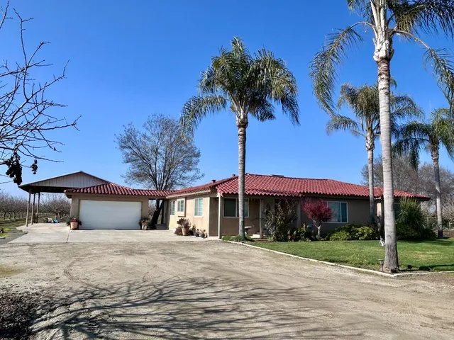 $2,500 | 10433 South Bethel Avenue, Selma, CA 93662