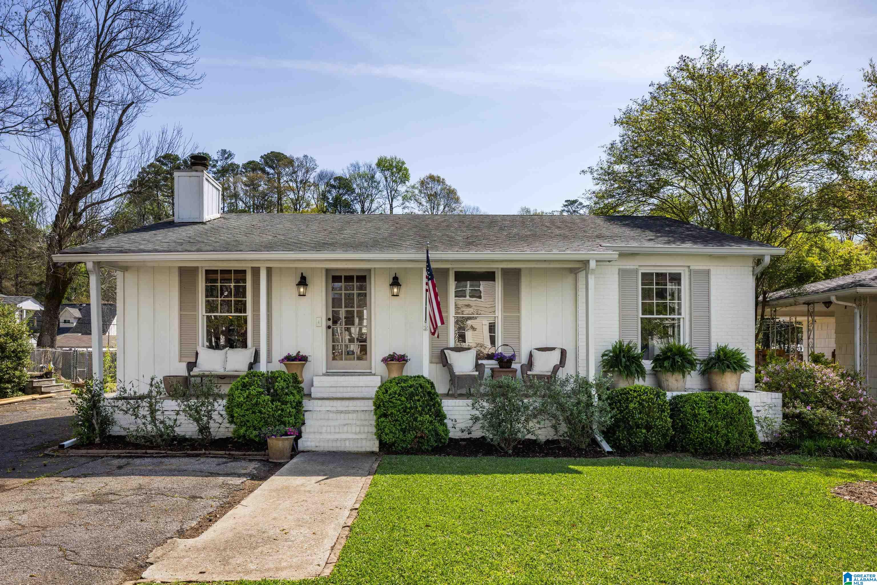 909 Broadway Street Birmingham, AL 35209 - Photo 1 of 42