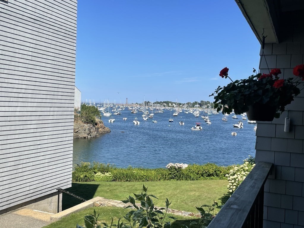 35 Wharf Path, Unit A Marblehead, MA 01945 - Photo 17 of 18