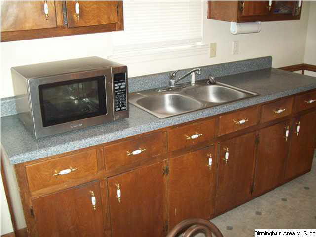 3395 Old Gap Road Bessemer, AL 35022 - Photo 8 of 31
