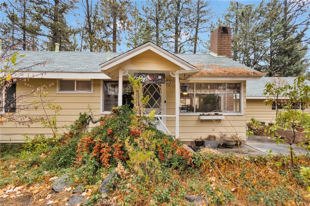 2046 Thrush Road Wrightwood, CA 92397 - Photo 9 of 44