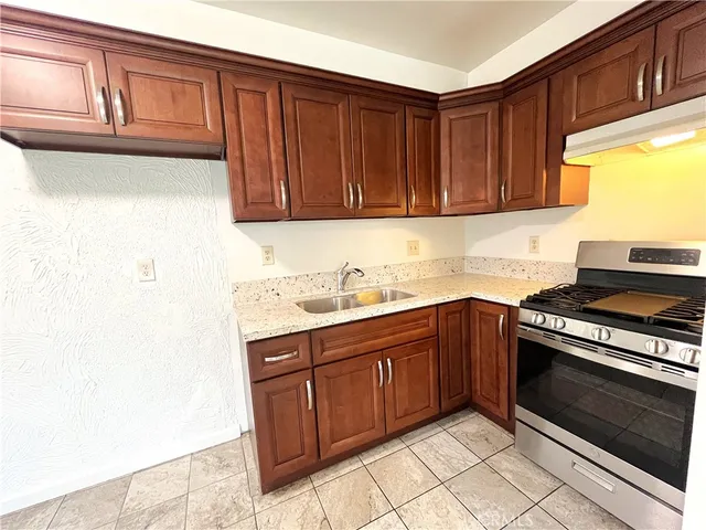 $1,750 | 4461 West 135th Street, Unit F, Hawthorne, CA 90250