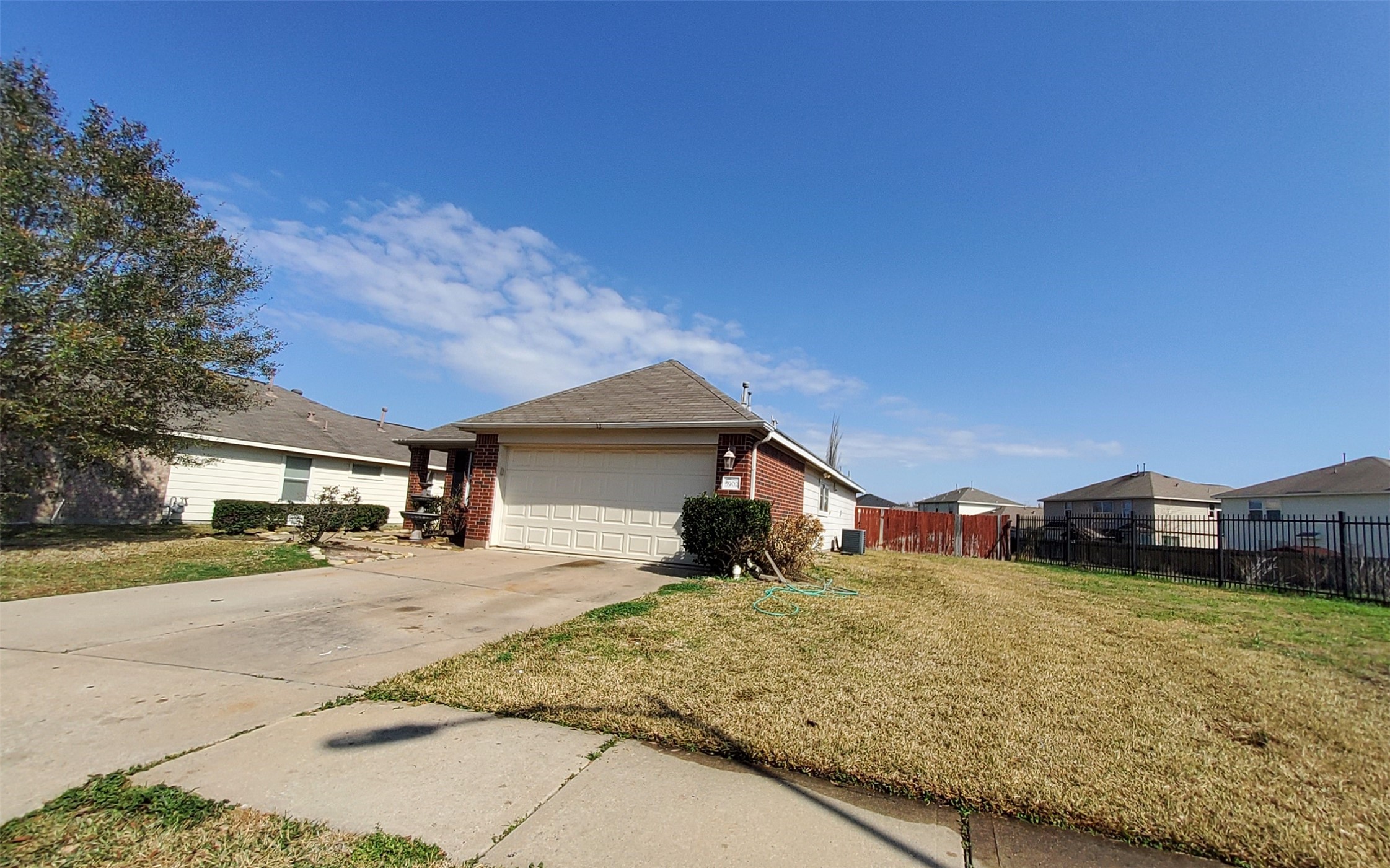 5902 Durango Mist Lane Katy, TX 77449 - Photo 6 of 25