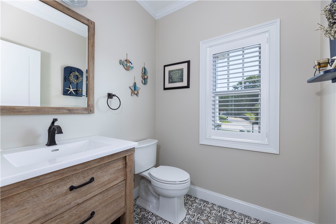 17 Painter Road Westerly, RI 02891 - Photo 33 of 49 first floor lavette