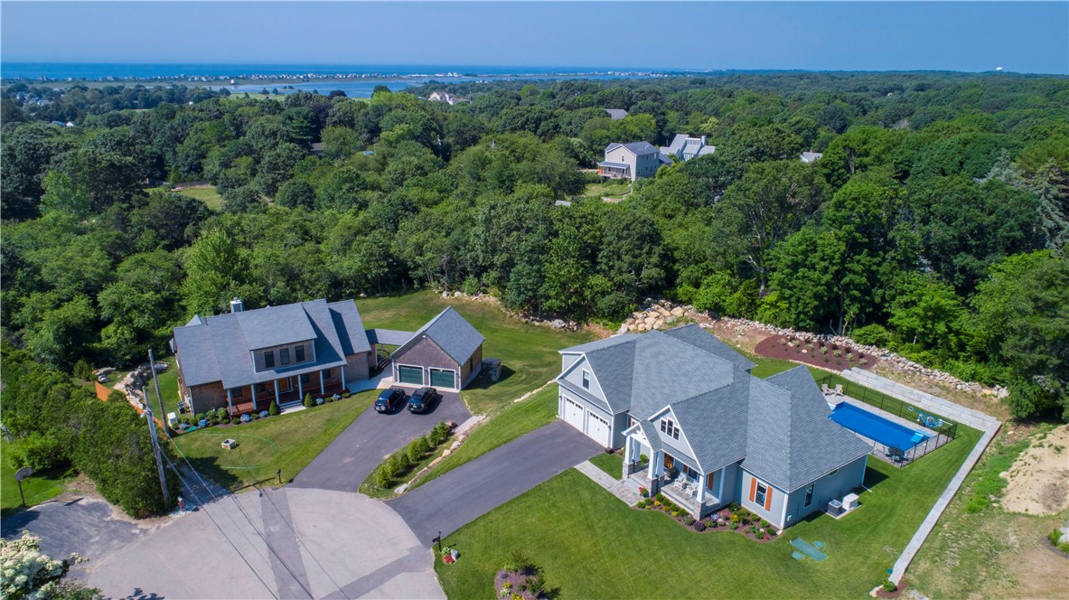 17 Painter Road Westerly, RI 02891 - Photo 4 of 49