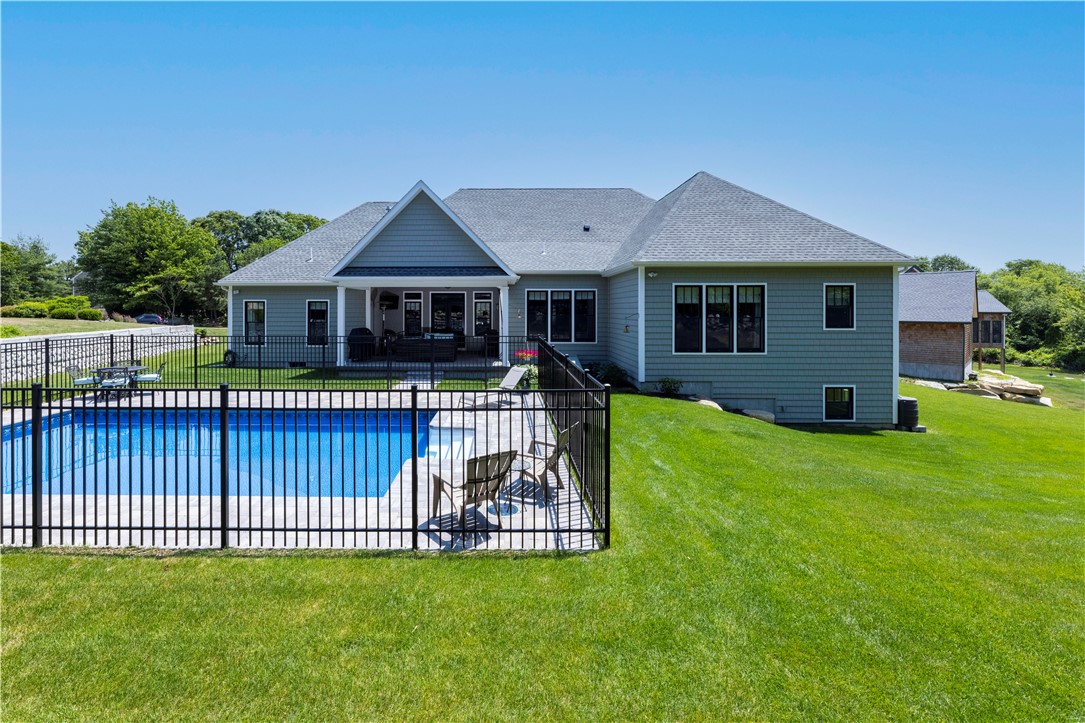 17 Painter Road Westerly, RI 02891 - Photo 42 of 49