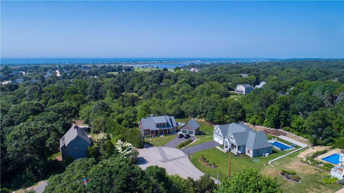 17 Painter Road Westerly, RI 02891 - Photo 5 of 49