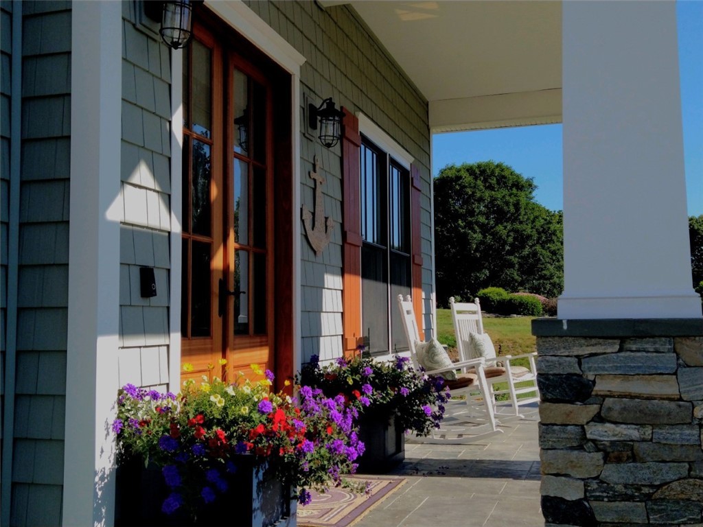 17 Painter Road Westerly, RI 02891 - Photo 8 of 49