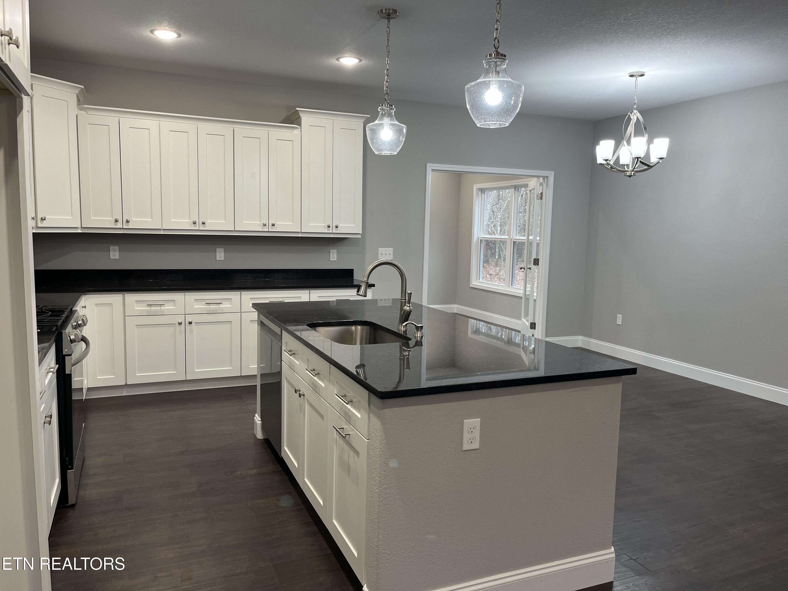 833 Sawmill Road Monterey, TN 38574 - Photo 7 of 30 Gourmet Kitchen 2