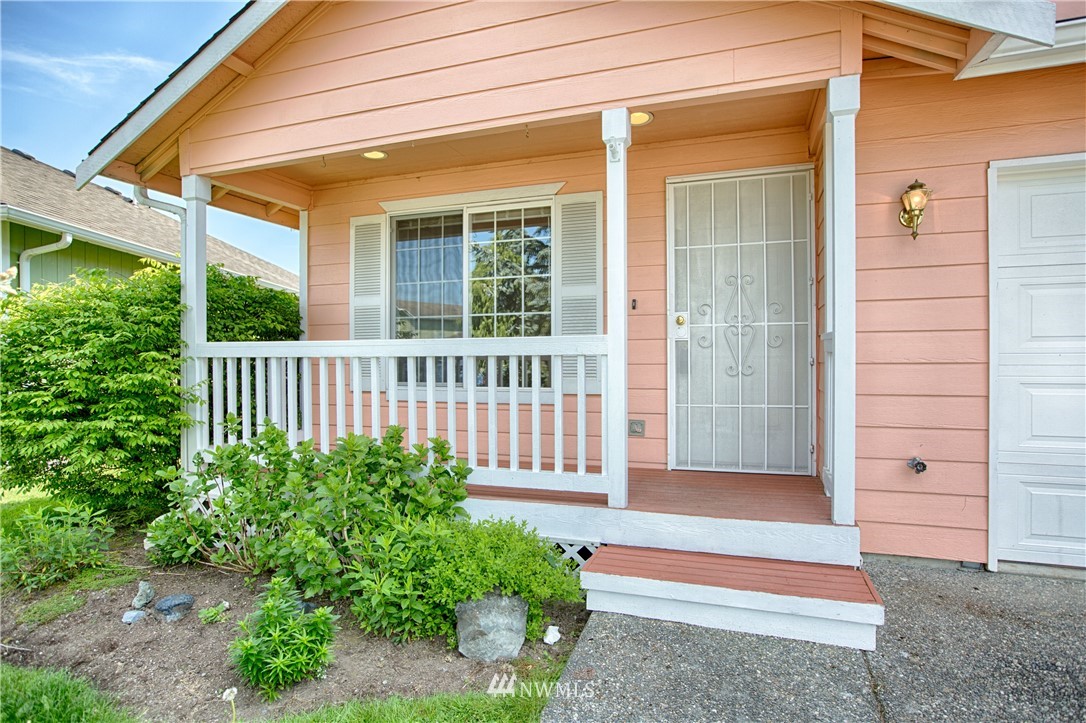 403 Spring Lane Sedro-Woolley, WA 98284 - Photo 4 of 21